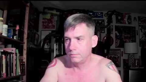 dix_handley_50 online show from 03/11/26, 03:23