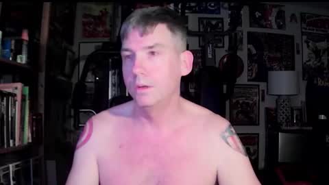 dix_handley_50 online show from 03/17/26, 02:49