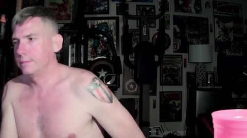 dix_handley_50 online show from 04/02/26, 01:47