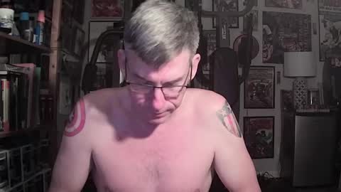 Snapshot of dix_handley_50 chatting on 04/21/26, 11:05 dix_handley_50 online show from 04/21/26, 11:05