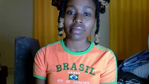 dixie_slutty12 online show from 09/25/25, 10:19