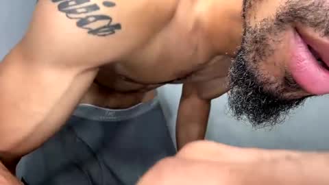 dixkzilla online show from 09/15/25, 07:14