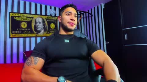 Snapshot of dixon_ray_ chatting on 01/06/25, 01:31 Dixon online show from 01/06/25, 01:31