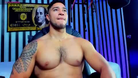 Snapshot of dixon_ray_ chatting on 03/04/25, 12:29 Dixon online show from 03/04/25, 12:29