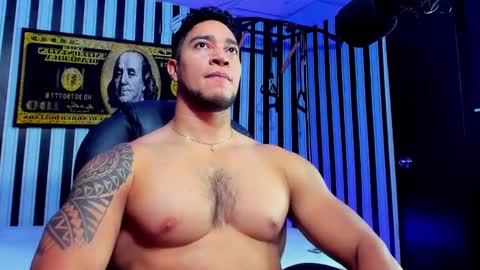 Snapshot of dixon_ray_ chatting on 03/11/25, 10:42 Dixon online show from 03/11/25, 10:42