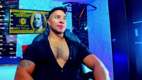 Snapshot of dixon_ray_ chatting on 10/09/25, 02:31 Dixon online show from 10/09/25, 02:31