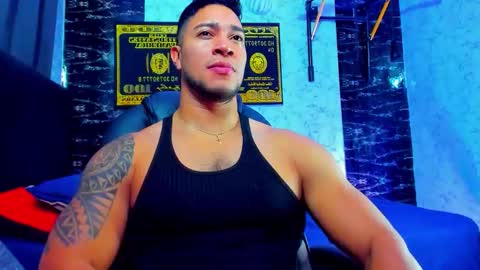 Snapshot of dixon_ray_ chatting on 10/15/25, 02:01 Dixon online show from 10/15/25, 02:01