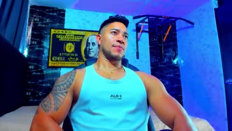 Snapshot of dixon_ray_ chatting on 11/02/25, 09:39 Dixon online show from 11/02/25, 09:39