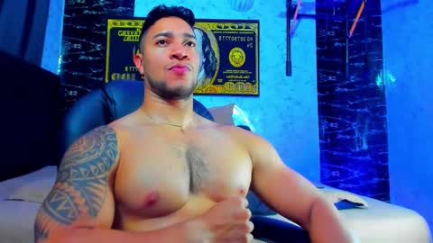 Snapshot of dixon_ray_ chatting on 11/06/25, 01:06 Dixon online show from 11/06/25, 01:06