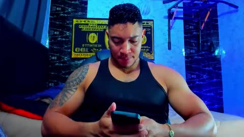 Snapshot of dixon_ray_ chatting on 11/12/25, 11:58 Dixon online show from 11/12/25, 11:58