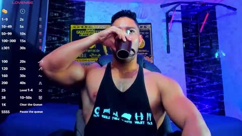 Snapshot of dixon_ray_ chatting on 12/05/25, 12:41 Dixon online show from 12/05/25, 12:41