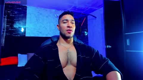 Snapshot of dixon_ray_ chatting on 02/01/26, 09:24 Dixon online show from 02/01/26, 09:24