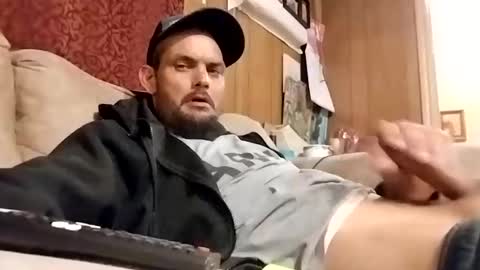 dixonbird41 online show from 02/24/25, 03:42