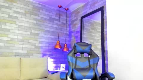 Snapshot of dixypalmer chatting on 10/06/25, 07:33 DixyPalmer online show from 10/06/25, 07:33