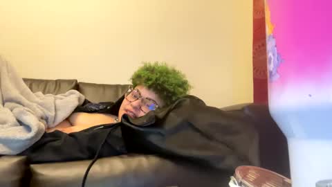 dizzinsweatyy online show from 02/14/25, 08:10