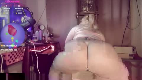 Snapshot of dizzydollie4854 chatting on 01/18/26, 03:21 Dizzy Dollie online show from 01/18/26, 03:21