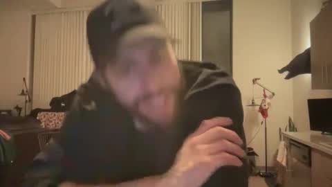 Snapshot of dj_chaterbate chatting on 01/06/26, 05:33 DJ Chaterbate online show from 01/06/26, 05:33