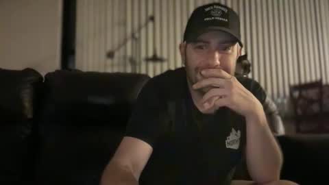 Snapshot of dj_chaterbate chatting on 02/10/26, 06:06 DJ Chaterbate online show from 02/10/26, 06:06