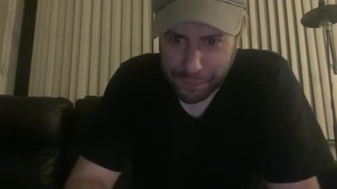 Snapshot of dj_chaterbate chatting on 04/24/26, 08:17 DJ Chaterbate online show from 04/24/26, 08:17