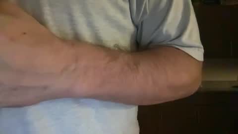 Snapshot of dj_chaterbate chatting on 05/28/26, 02:42 DJ Chaterbate online show from 05/28/26, 02:42