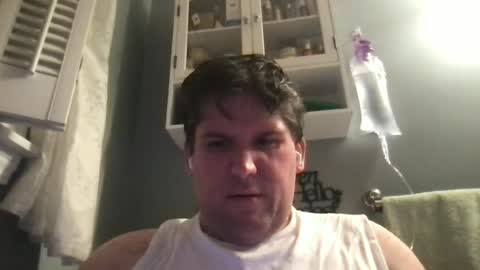 Snapshot of dj_stud chatting on 07/16/26, 04:07 dj_stud online show from 07/16/26, 04:07