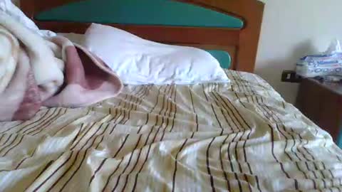 djac1987 online show from 10/11/25, 11:42