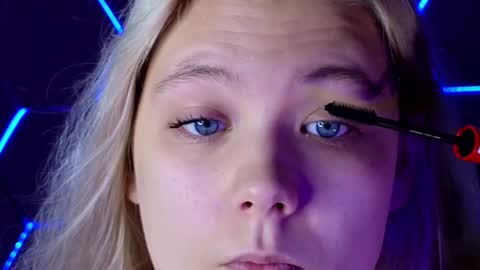 Jenia online show from 12/05/24, 02:09