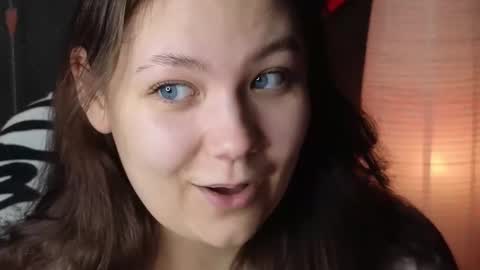 Jenia online show from 02/18/25, 12:26