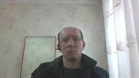 Snapshot of djentlemen1 chatting on 12/15/25, 05:12 djentlemen1 online show from 12/15/25, 05:12