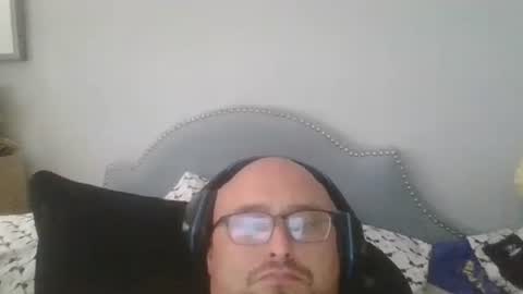 Snapshot of djmixxx89420 chatting on 04/20/26, 04:32 djmixxx89420 online show from 04/20/26, 04:32
