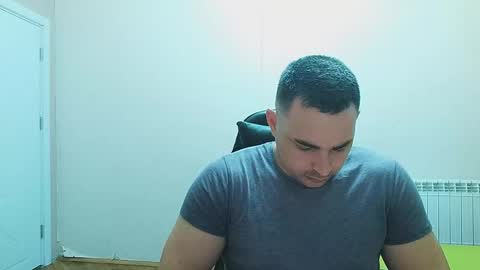 Snapshot of djmute chatting on 05/19/26, 05:30 STR8 BOYv online show from 05/19/26, 05:30