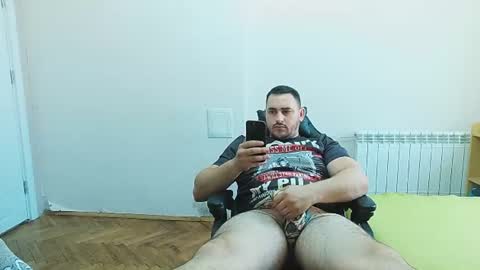 Snapshot of djmute chatting on 06/19/26, 12:31 STR8 BOYv online show from 06/19/26, 12:31