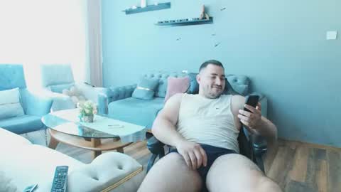 Snapshot of djmute chatting on 07/17/26, 06:20 STR8 BOYv online show from 07/17/26, 06:20