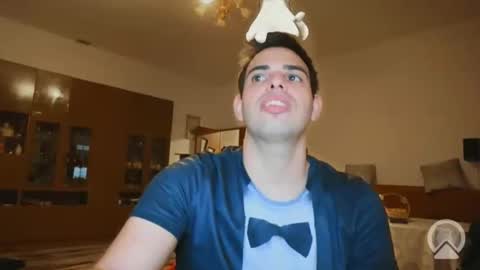 Snapshot of djonson_ chatting on 09/28/25, 02:39 Djonson online show from 09/28/25, 02:39