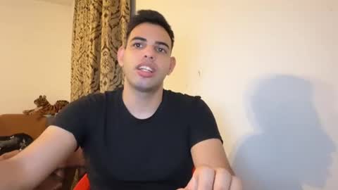 Snapshot of djonson_ chatting on 10/07/25, 05:21 Djonson online show from 10/07/25, 05:21