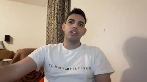 Snapshot of djonson_ chatting on 10/26/25, 01:55 Djonson online show from 10/26/25, 01:55