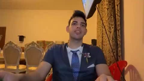 Snapshot of djonson_ chatting on 12/16/25, 05:40 Djonson online show from 12/16/25, 05:40