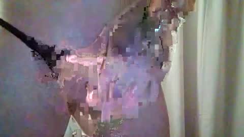 Snapshot of dkj37889 chatting on 02/11/25, 09:25 Kyle online show from 02/11/25, 09:25