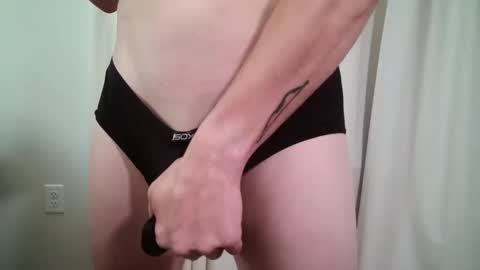 Snapshot of dkj37889 chatting on 10/10/25, 09:14 Kyle online show from 10/10/25, 09:14