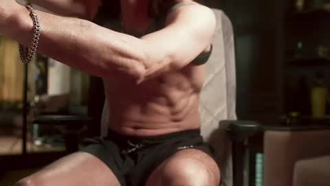 Snapshot of dl_raven chatting on 05/18/26, 06:08 Silverhand online show from 05/18/26, 06:08