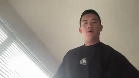 Snapshot of dlasian98 chatting on 02/02/25, 02:13 DL Asian Sissy online show from 02/02/25, 02:13