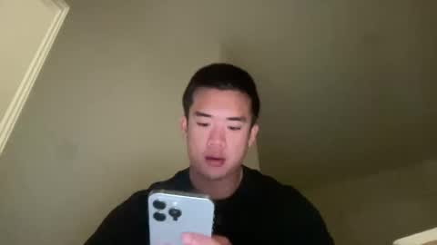 Snapshot of dlasian98 chatting on 10/18/25, 01:08 DL Asian Sissy online show from 10/18/25, 01:08