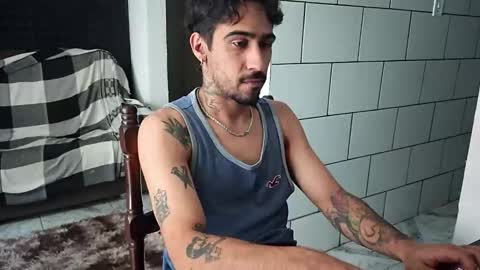 Snapshot of dmacedo96 chatting on 11/14/25, 05:33 AmigodotadoZL online show from 11/14/25, 05:33