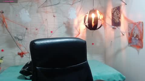 Snapshot of dmitrisanders1 chatting on 12/02/24, 11:40 Maybe in pvt online show from 12/02/24, 11:40