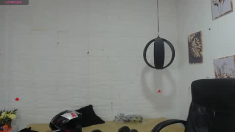 Snapshot of dmitrisanders1 chatting on 12/14/24, 01:50 Maybe in pvt online show from 12/14/24, 01:50