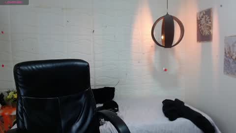 Snapshot of dmitrisanders1 chatting on 12/24/24, 02:21 Maybe in pvt online show from 12/24/24, 02:21