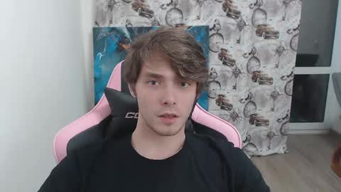 Snapshot of dmitryromanov chatting on 03/11/25, 10:53 Dead A online show from 03/11/25, 10:53