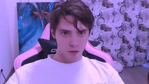 Snapshot of dmitryromanov chatting on 10/26/25, 10:21 Dead A online show from 10/26/25, 10:21