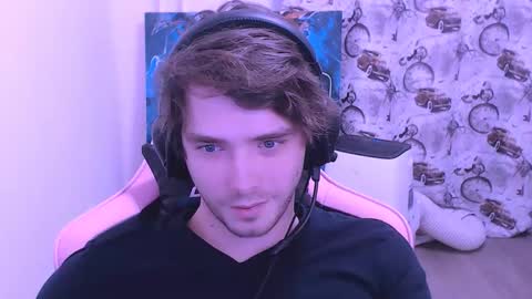 Snapshot of dmitryromanov chatting on 11/01/25, 12:40 Dead A online show from 11/01/25, 12:40