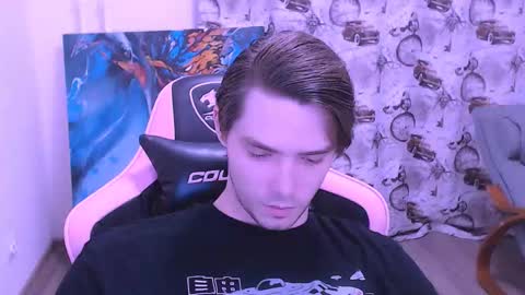 Snapshot of dmitryromanov chatting on 12/01/25, 04:39 Dead A online show from 12/01/25, 04:39